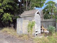 Brisbane - Mt Gravatt - Abandoned Strip Shops  Badminton St Old Toilet behind Fish & Chips Shop (15 Aug 2007)